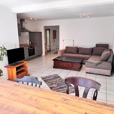 Kastanienhof Hollaender *